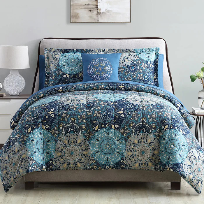 Comforters & Quilts